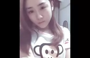 XXX Jari remaja Solo vaginanya yang penuh gairah. bigo hot jepang
