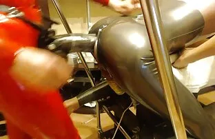 XXX Mai Yamasaki menutupi tubuhnya dengan saus. lunar hot jepang