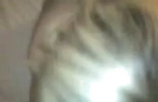 XXX FTM transguy bermain dengan puting, menggeliat dan fucks video hot jepang youtube lubangnya
